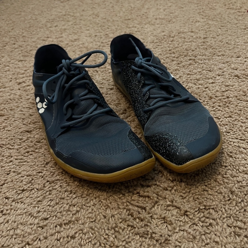 Vivo barefoot Men's Black Athletic Shoes